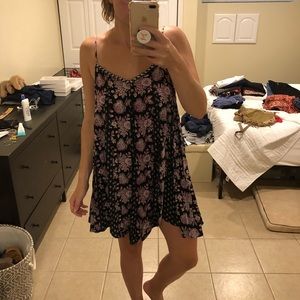 AE babydoll dress with back tie detail - Medium